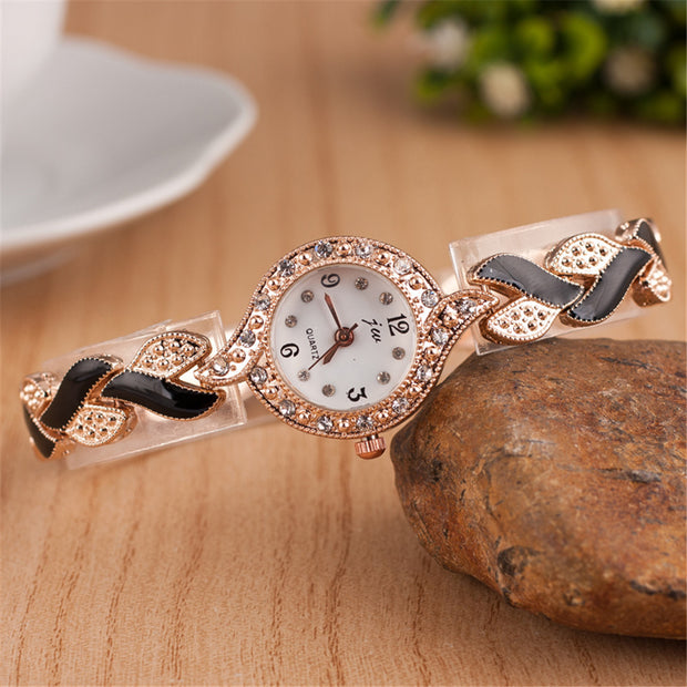 Leaf bracelet quartz wrist watch - Boaties Collective