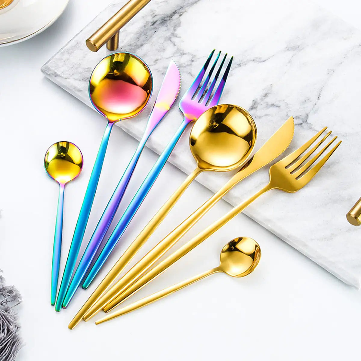 24pcs Gold Stainless Steel Cutlery Set - Boaties Collective