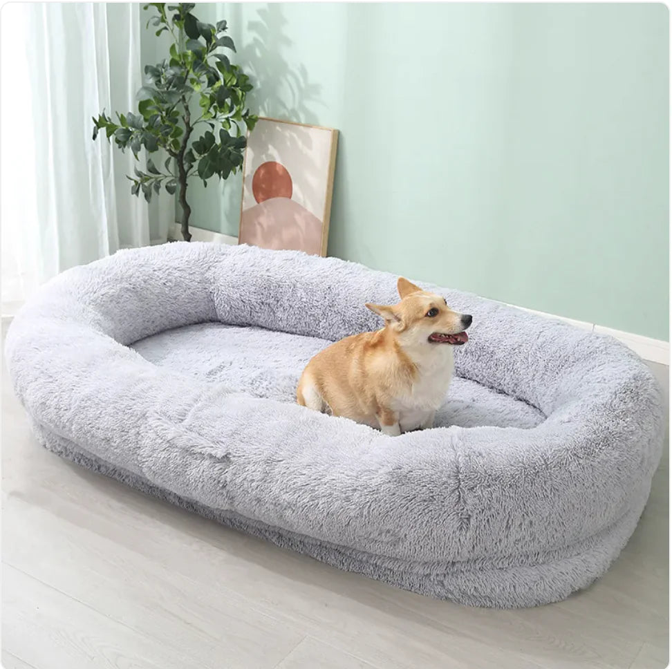 Plush Winter Pet Bed - Warm, Large, Removable & Washable